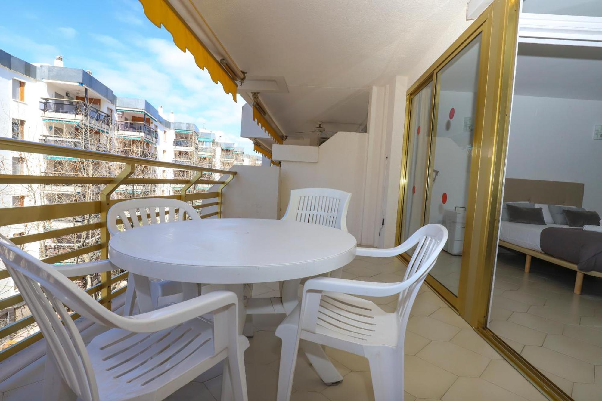 Diferentflats Novelty Apartment Salou Exterior photo