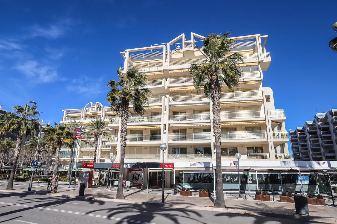 Diferentflats Novelty Apartment Salou Exterior photo